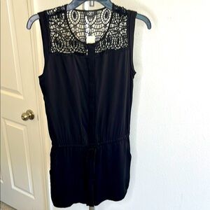 Ann Taylor Loft Petites XSP Black Romper with Lace Pockets New With Tags